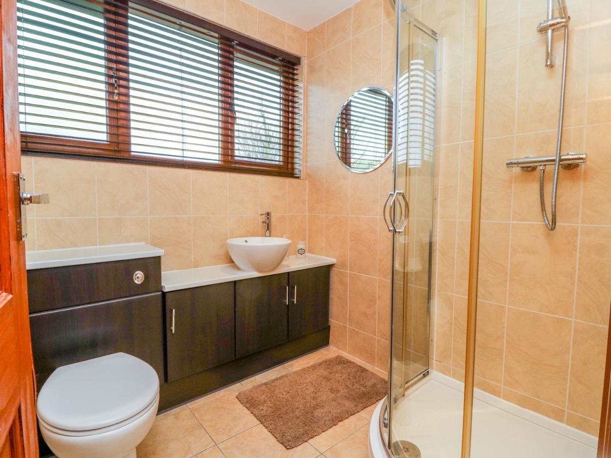 Moscow Mews Villa Bradford  Dış mekan fotoğraf