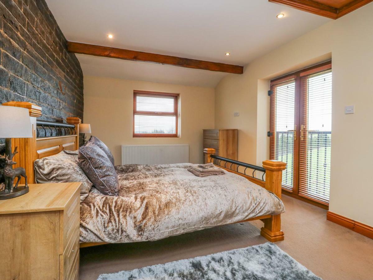 Moscow Mews Villa Bradford  Dış mekan fotoğraf
